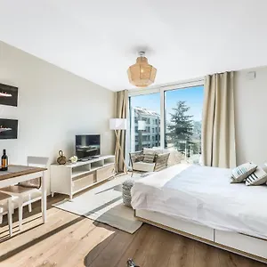 Noirettes 24-7 Keyless Entry By Homenhancement Genève